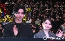 大阪の高校生チアガール、山崎賢人＆山田杏奈に“逆サプライズ”　映画館で突然の感動光景…約2年ぶり再会