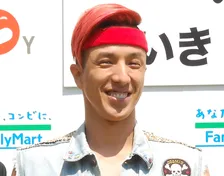 元2700・ツネ、トヨタ“高級ミニバン”を新車で購入　8年弱乗った『ヴォクシー』から乗り換え「乗り心地が良過ぎて家族みんな大喜び」