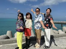 ハイヒール＆藤崎マーケット、“東洋一美しい”ビーチで大はしゃぎ　絶景スポットで“究極の一枚”に挑戦