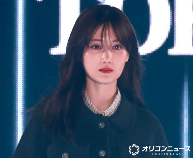 【TGC】山下美月、美しさと気品際立つ圧巻ランウェイ「爆イケ」「オーラが半端ない」