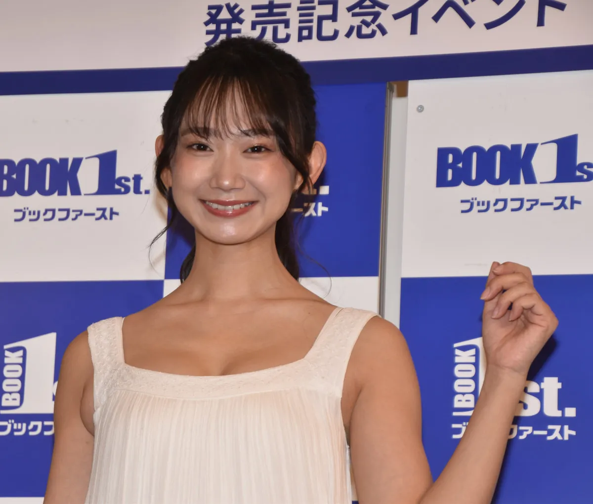 相沢菜々子、2nd写真集を発売　新年度も挑戦たくさん「楽しみにしていただけたら」