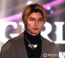 【TGC】本田響矢、めがねビジュアル披露　地鳴り級の大歓声