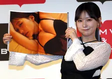 「すごい攻めたね」田中美久、大胆カット収録の写真集を自画自賛 両親から掛けられた言葉明かす【写真いっぱい】