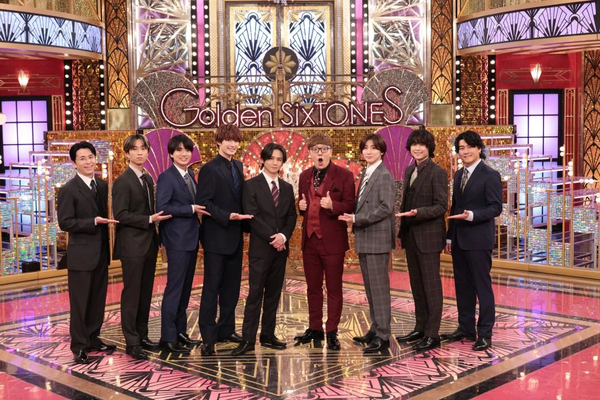 エンタメ最強コンビ・堂本光一＆HIKAKIN、SixTONESとバトル　後輩にお手上げ「めんどくせえなSixTONES」