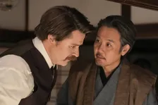 『ばけばけ』ヘブンは、司之介に本心を打ち明ける　第118回場面カット