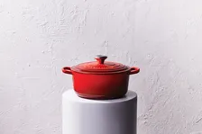 ル・クルーゼ ジャポン、値上げを発表　「ココット・エブリィ 20cm」3万6300円→4万1800円