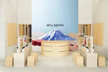 「&TEAM」FUMA＆JO、“番頭”として来場者をお出迎え　銭湯をテーマにしたベースメイクのポップアップで【コメント】