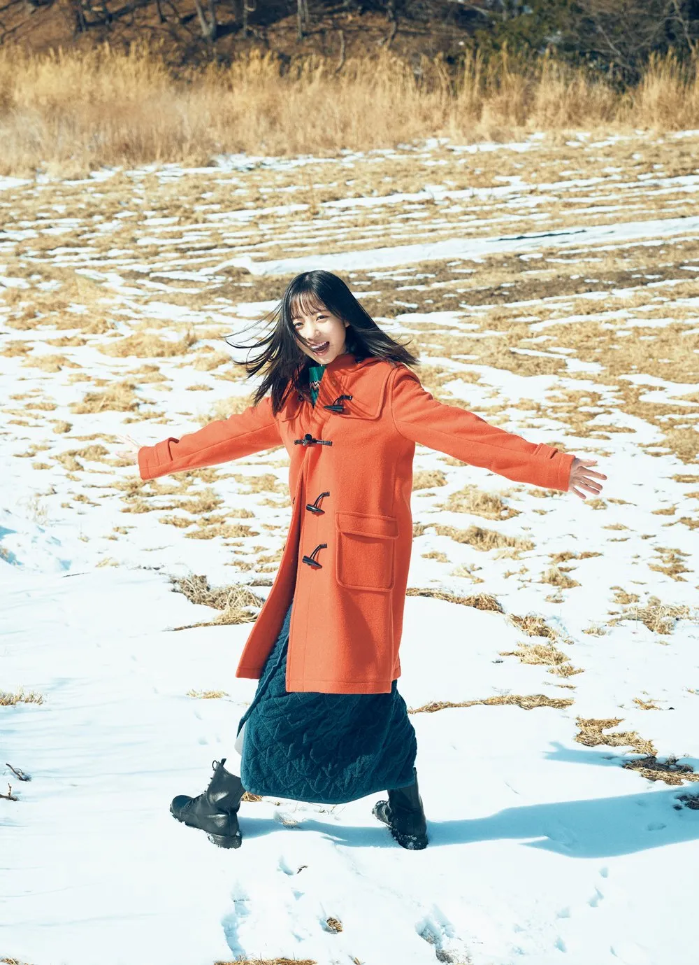 日向坂46正源司陽子、彼女感たっぷりな理想の冬デート　『マガジン』表紙に登場