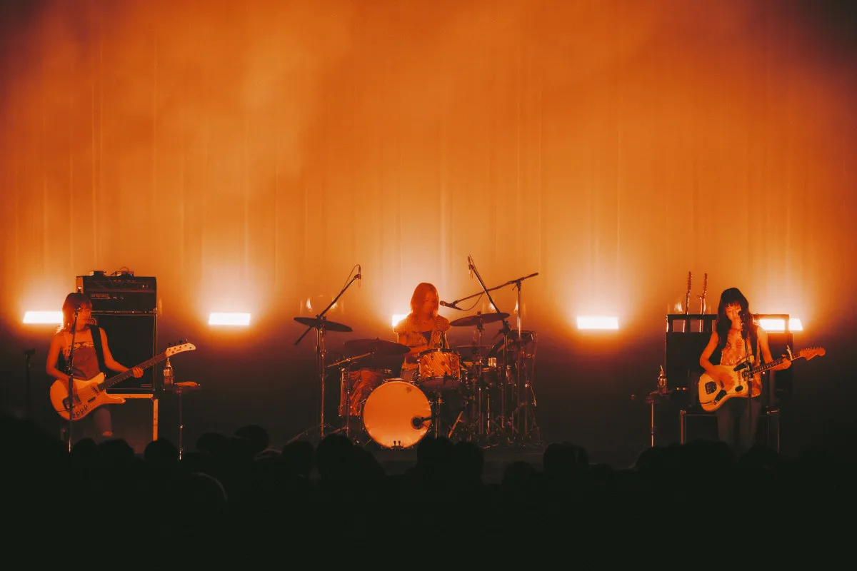 羊文学、初の全国ホールツアー開催決定　全国10都市11公演、ファイナルは代々木第一体育館2Days