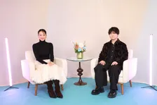 綾瀬はるか×Official髭男dism・藤原聡、『人はなぜラブレターを書くのか』スペシャル対談公開