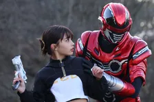 【超宇宙刑事ギャバン インフィニティ】第6話「怪盗フェイド登場」あらすじ　喜輝と寿はエムを助けることができるのか？