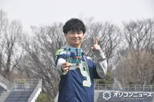 若林正恭、初小説『青天』サイン本“ハンドオフ”お渡し会　200人と交流「ナイスラン！」