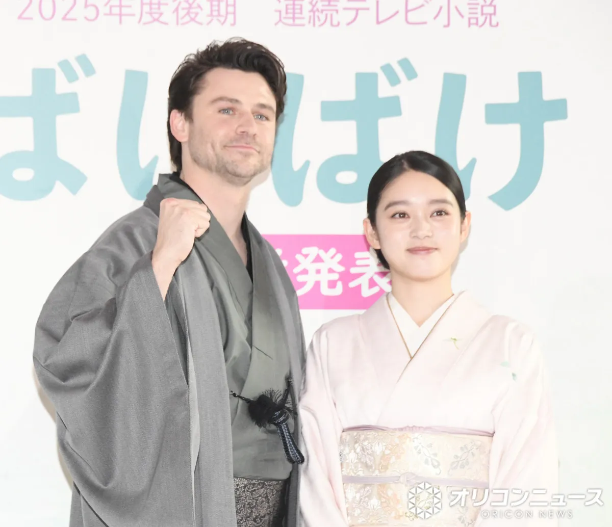 『ばけばけ』“ヘブンさん”が激変、スキンヘッド姿に反響「ハリウッドスターみたいですね！」「50歳くらいに見えたのは演技力だったのだ」