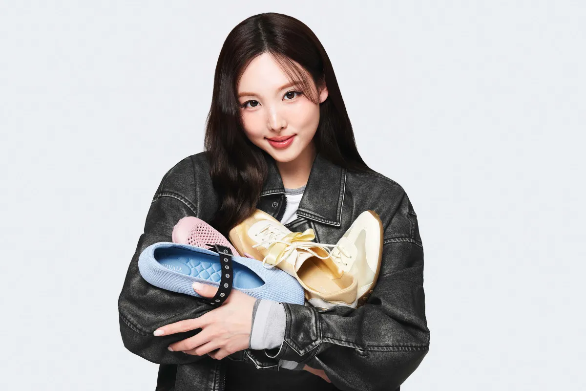 TWICE・NAYEON、自然体な魅力を余すことなく表現　「VIVAIA」初のセレブリティに起用