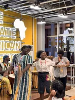 大阪・関西万博のアフリカンダイニング、アメ村に復活　毎日生演奏、週末はアフロビーツで踊れる