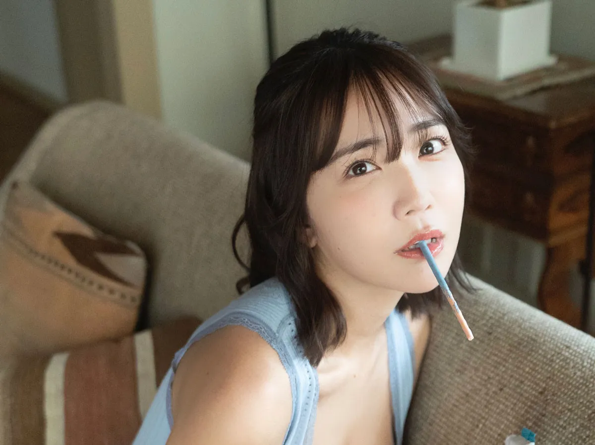 「令和最強のコンプラ女」天羽希純、グラビアで大胆衣装の同棲彼女演じる「ワクワク感がありました」