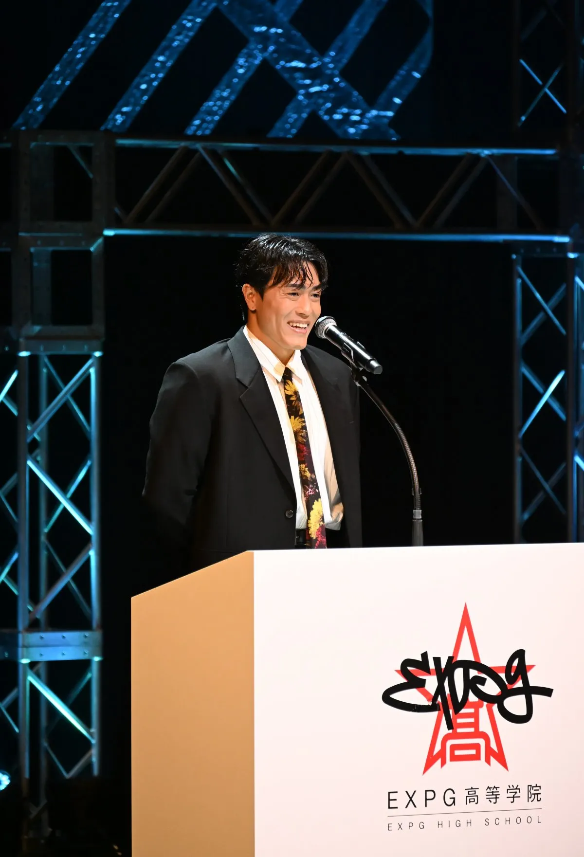 “学長”中務裕太「自信がなくなった子が多い」SNS普及で思い語る