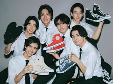 The Right Lightがコンバースとコラボレーション　メンバーがALL STAR着用したオリジナルカット