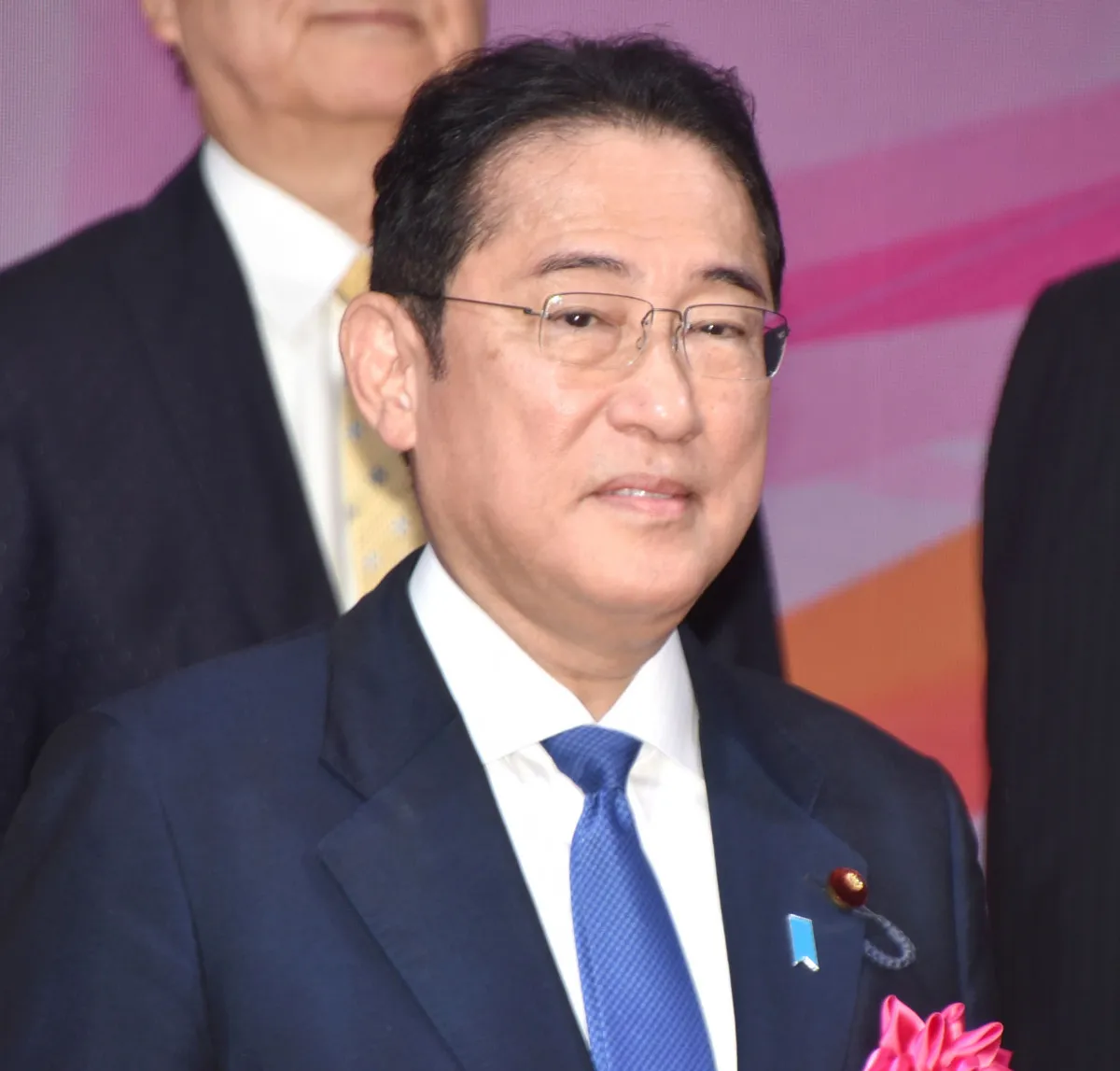 岸田文雄元首相、『しゃべくり』に登場　共演者「えぇ」「マジで」SNSも盛り上がり「ふみおきたああああああ」「本当にキッシーが出てる」