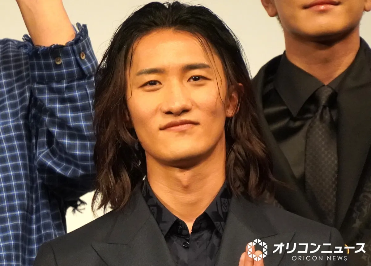 岩本照、ミュージカル公演中は摂取カロリー計算「10キロ前後は痩せることも…」　春はスクワットに意欲