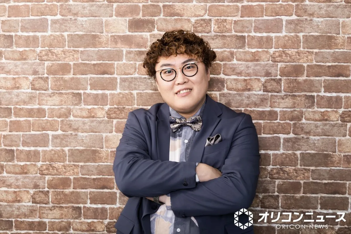 マユリカ中谷、「阪本が漫才衣装を家に全部忘れてきた」　本番の姿にファン「それでやるの！？」「微妙に不自然」