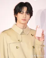 神尾楓珠、新生活を迎える人に推す「人の目を見てしゃべる練習」　香水で自信をつける「ふわっとつけるくらい」