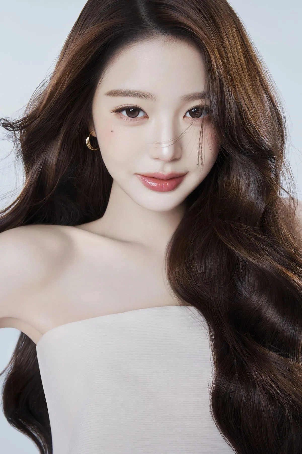 IVEチャン・ウォニョン、日本ローカルアンバサダー就任　圧倒的透明感の“水光ツヤ髪”披露【コメント全文】