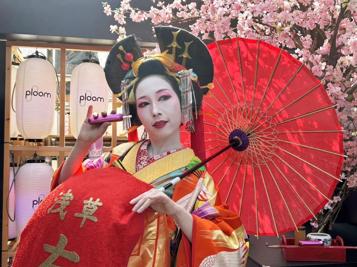 浅草六区で春の桜イベント開催、江戸の粋を魅せる祭典にJTが協賛し“サクラ”の新銘柄も登場