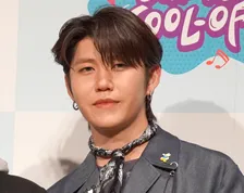 ミセス若井滉斗、“流暢な韓国語”で呼びかけ　4・2からEテレ『ハングルッ！ナビ』生徒役、動画公開