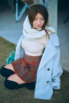 圧倒的迫力ボディの「軽トラ女子」三田悠貴、ニットで隠せないボリュームに目が釘付け