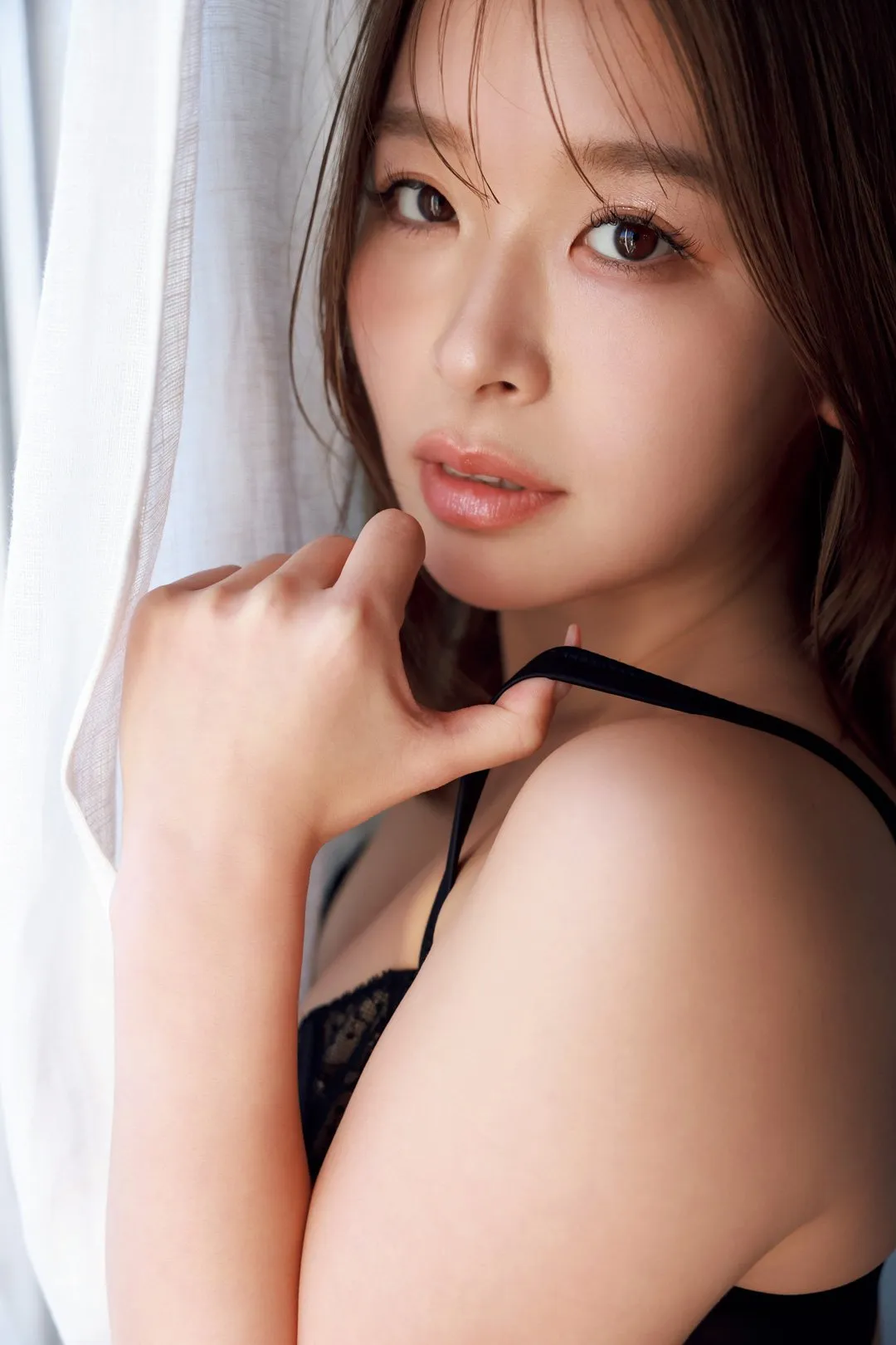 美尻パーソナルトレーナーSakura、話題沸騰で『FLASH』再登場　健康的なプロポーション