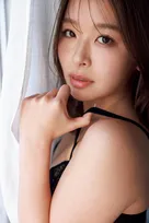 美尻パーソナルトレーナーSakura、話題沸騰で『FLASH』再登場　健康的なプロポーション