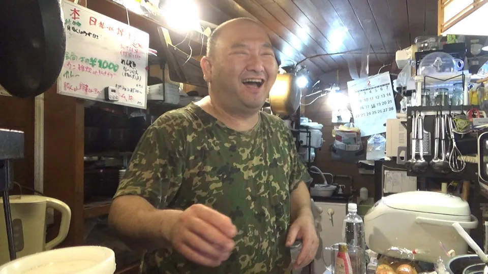 創業3年目の食事処、客は平均2人…あさりカレー「500円」→驚きの理由で「100円」に