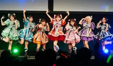 CANDY TUNE、「倍倍FIGHT!」で新入社員にエール　入社式サプライズ登場で大歓声