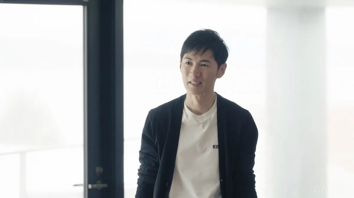 “元政治家”石丸伸二、知られざる恋愛事情を激白「本気ってなんですか…？」『恋愛病院』早くも逆質問が飛び出す波乱の幕開け