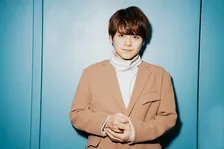 内田雄馬、妻・日高里菜と2ショットで大反響「1枚目と4枚目尊すぎる！」「義兄との写真もあって最高」