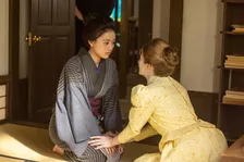 『風、薫る』直美を見守ってきた宣教師のメアリーが日本を離れることになり…　第9回場面カット