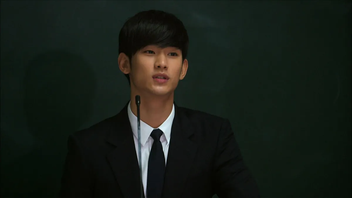 【あすから】“宇宙人”キム・スヒョン、チョン・ジヒョンに惹かれ…　韓国ドラマ『星から来たあなた』、放送スタート＜キャスト・あらすじ＞