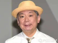 鈴木おさむ、中耳炎と診断され「プールの中に入ってるみたいな感じ」「こんなにしんどいんだね。そして不安になる」