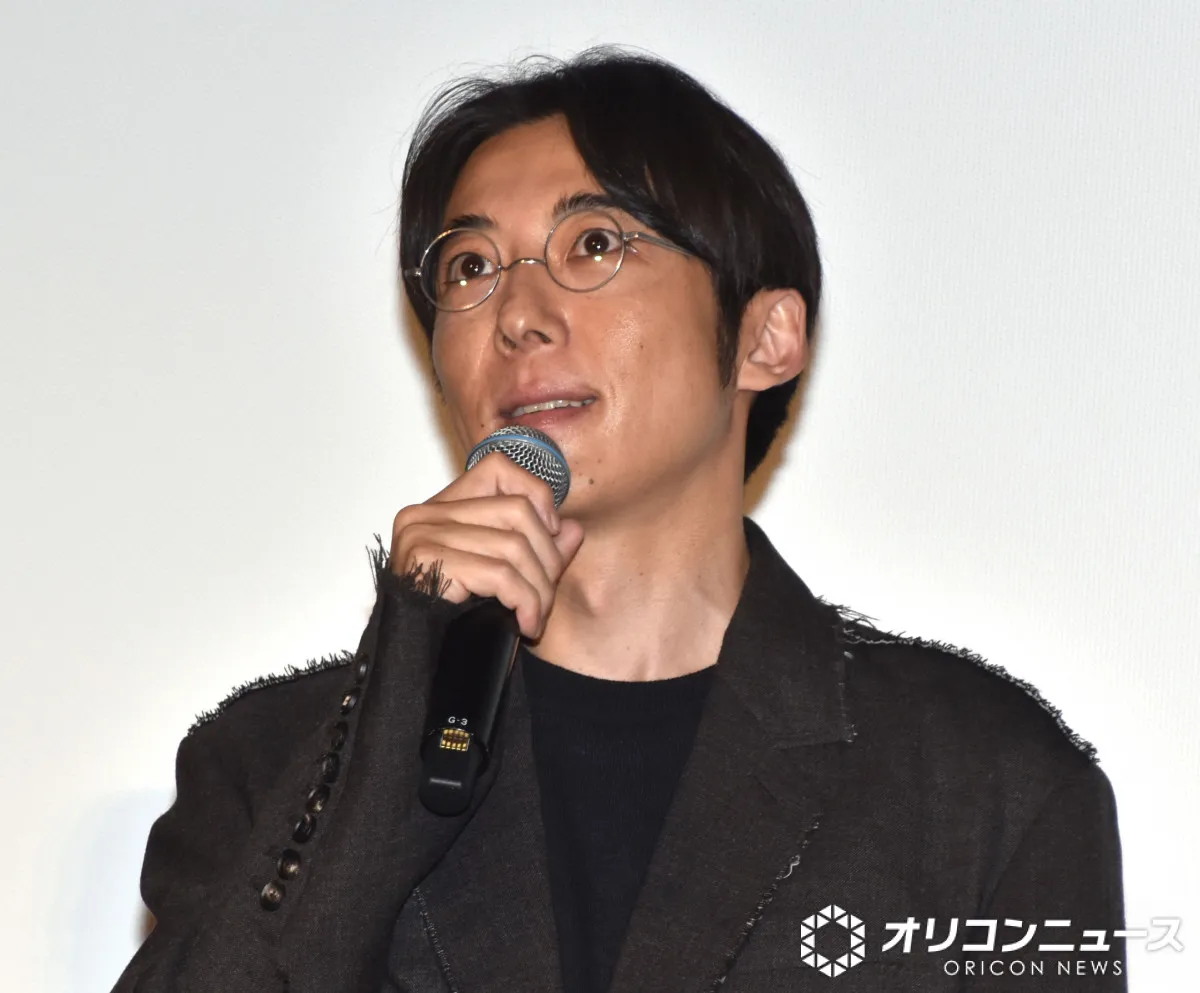 高橋一生「今日は眠れなくなる」　弟子入り志願の湯本豪一氏と初対面　妖怪好き過ぎてマシンガントーク