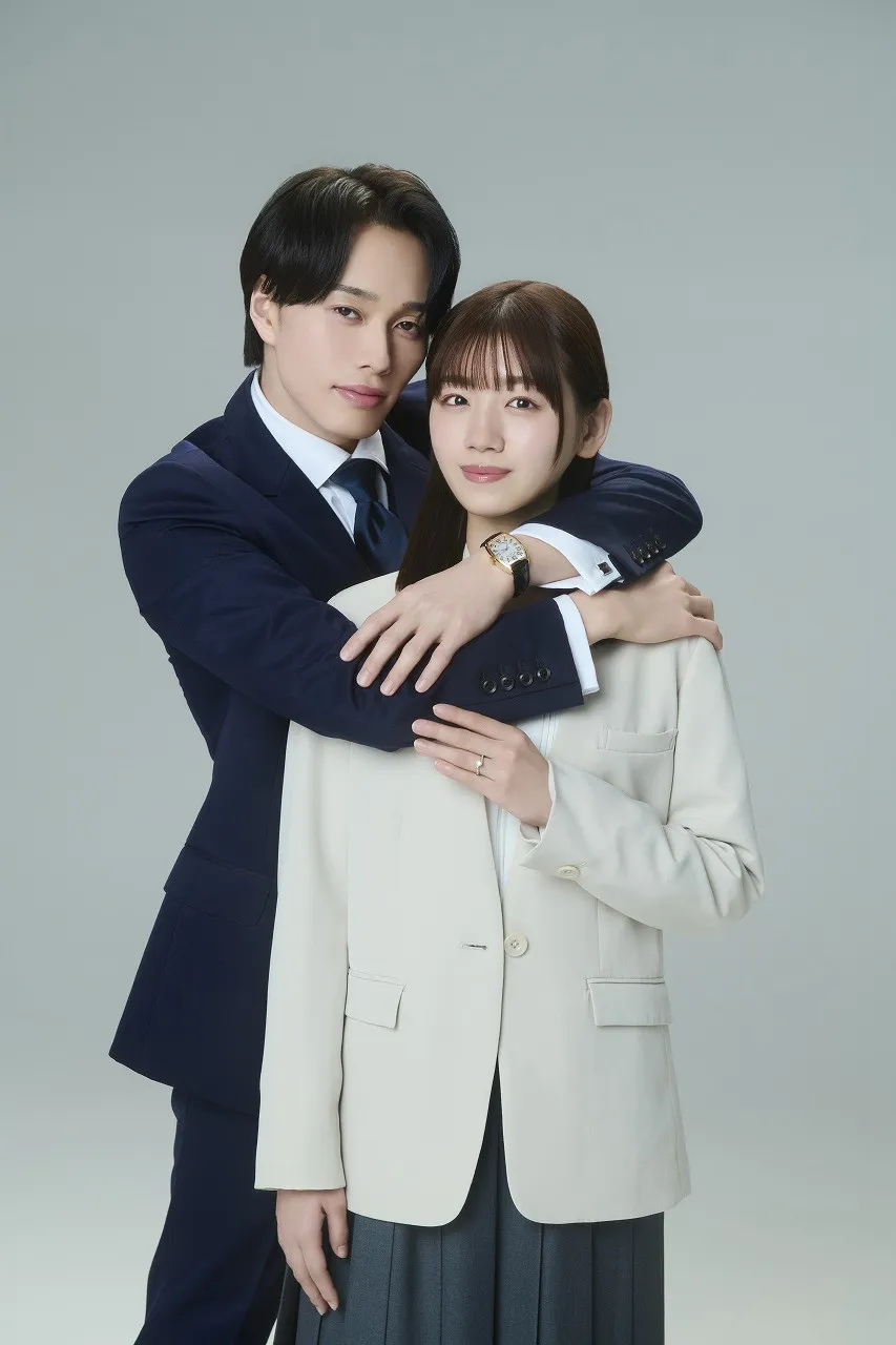 元日向坂46・佐々木美玲を超特急・森次政裕が“溺愛バックハグ”　『あの夜、社長の子供を授かりました』原作オマージュ