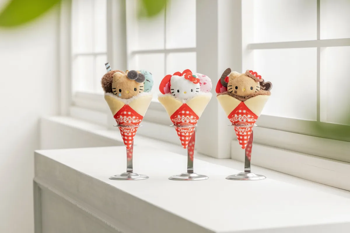 マリオンクレープ×ハローキティのコラボBOOKが登場　人気のクレープに包まれたぬいぐるみチャーム付き