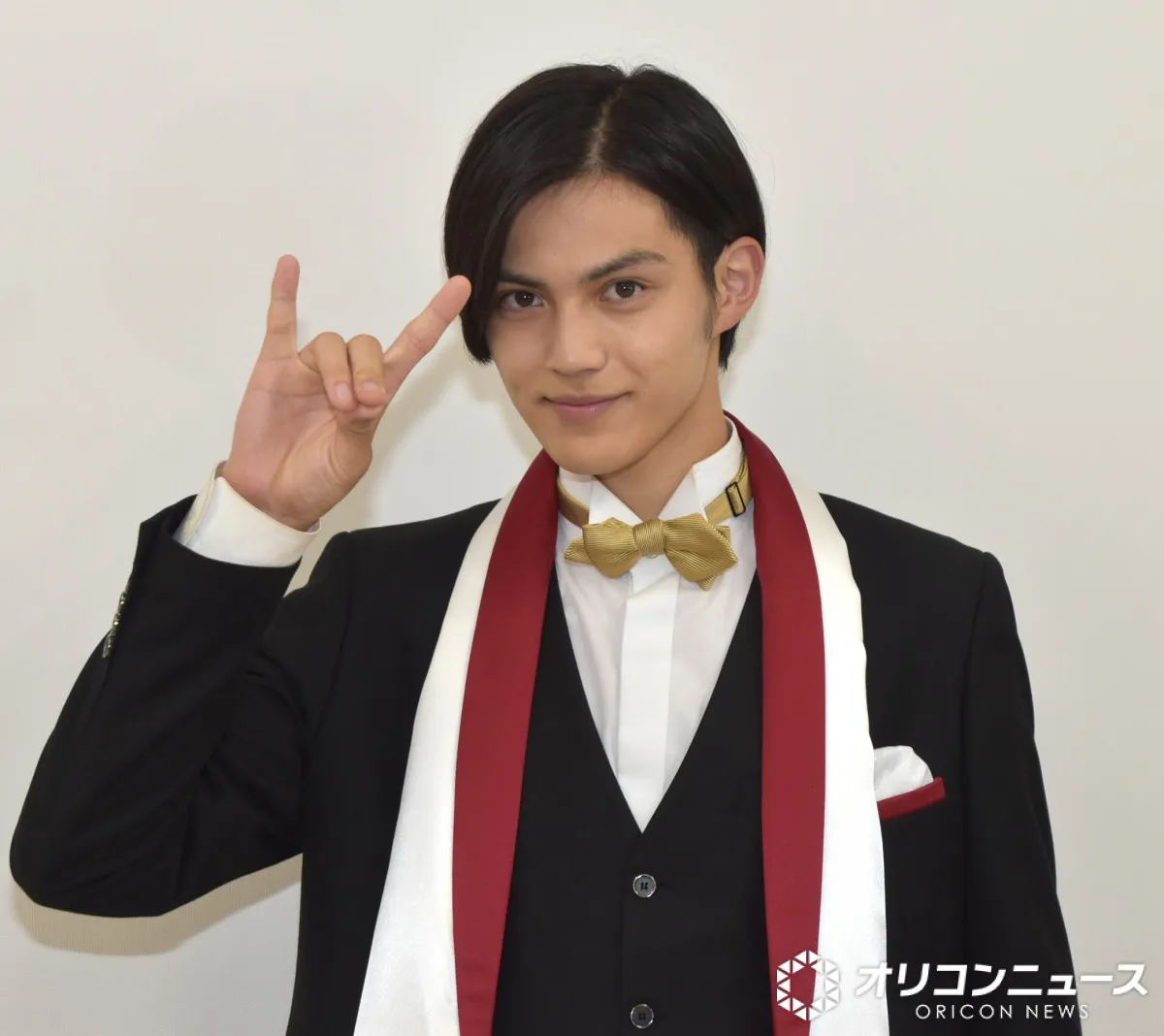 簡秀吉、MR8に所属　事務所側が発表 『仮面ライダーギーツ』浮世英寿役で人気