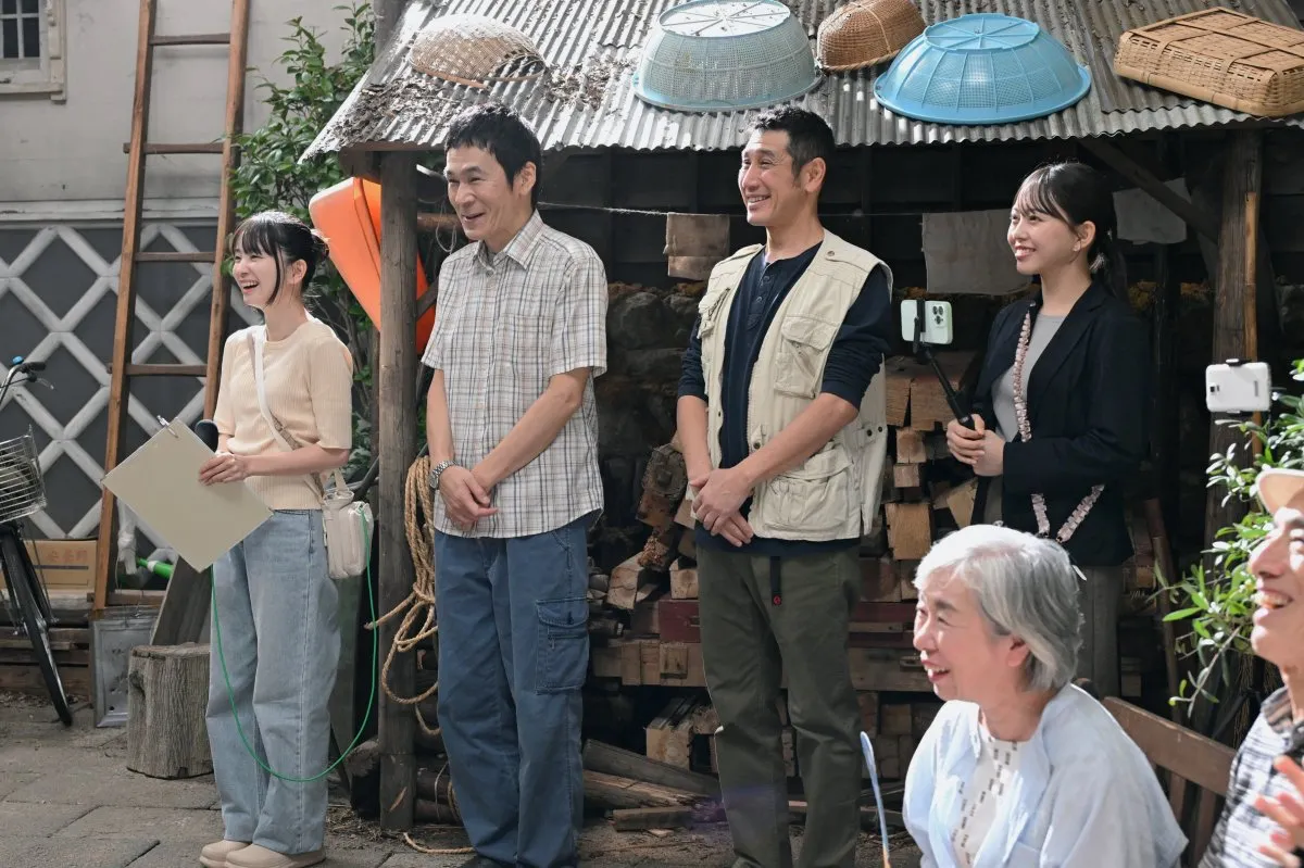 夜ドラ『ラジオスター』【第10話あらすじ】 人気お笑いコンビ登場→爆笑　一方で避難所の記憶よみがえる