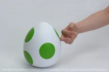 ヨッシーが“リアル孵化”…世界的人気トイ「ウーモ」とマリオがコラボ、自宅でヨッシー誕生を体験