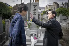 【仮面ライダーゼッツ】Case31「苛む」あらすじ　謎の黒いゼッツに襲われた莫　ジークは縛られて笑顔　ねむちゃんはゼッツのコスプレ？