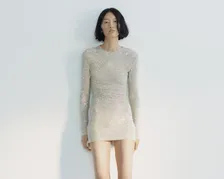 H&M、ステラマッカートニーとのコラボ新作5・7発売　シャツやジャケット、バッグほか【詳細】