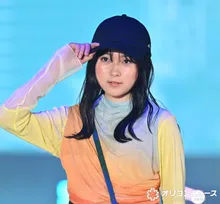 市川團十郎の長女・堀越麗禾、ランウェイでも確かな存在感　“洗練お出かけスタイル”披露