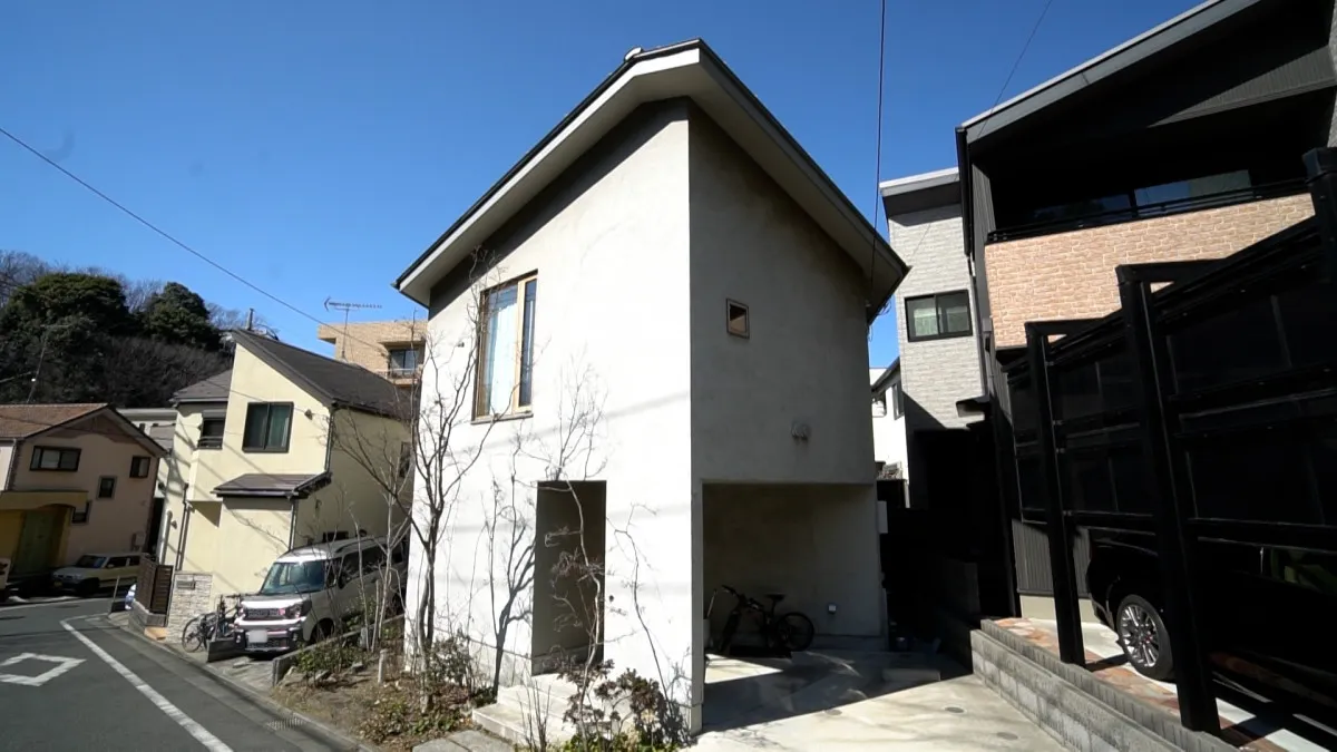 シンプルを極めた五角形のスゴイ家　建築費に山根驚き「えー！」　19日放送『となりのスゴイ家』