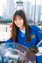 日向坂46小坂菜緒、劇場版『名探偵コナン』コラボで白バイ隊員に　少年探偵団の泊まった宿で浴衣姿も披露